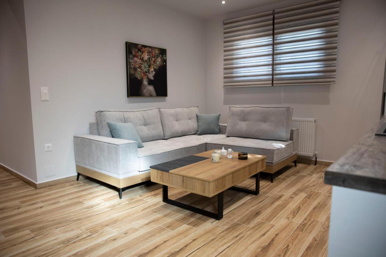 Apartment Viewing Garden โวโลส ภายนอก รูปภาพ