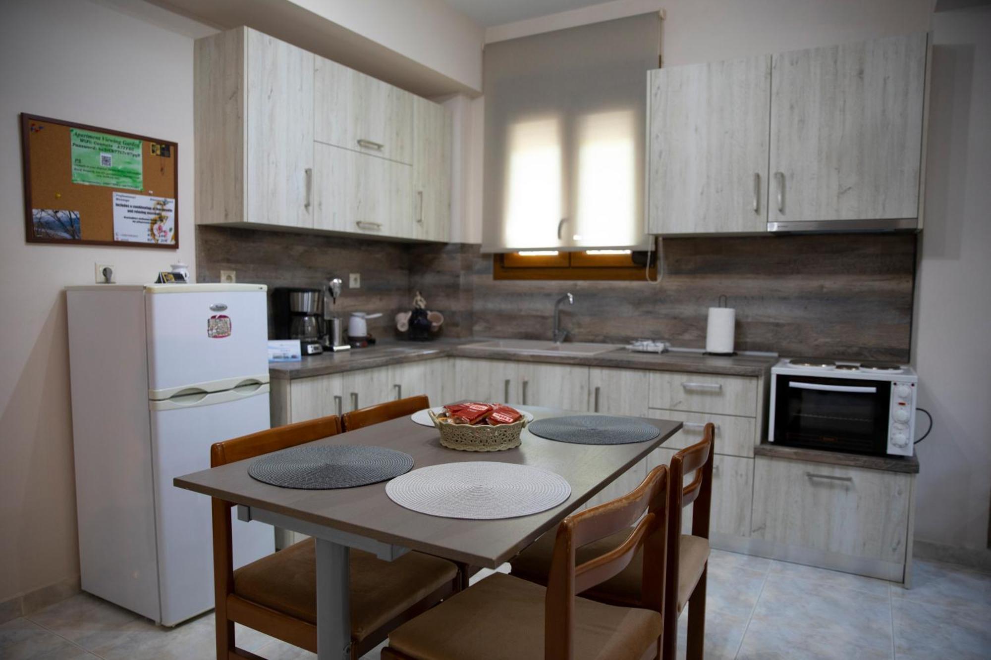 Apartment Viewing Garden โวโลส ภายนอก รูปภาพ