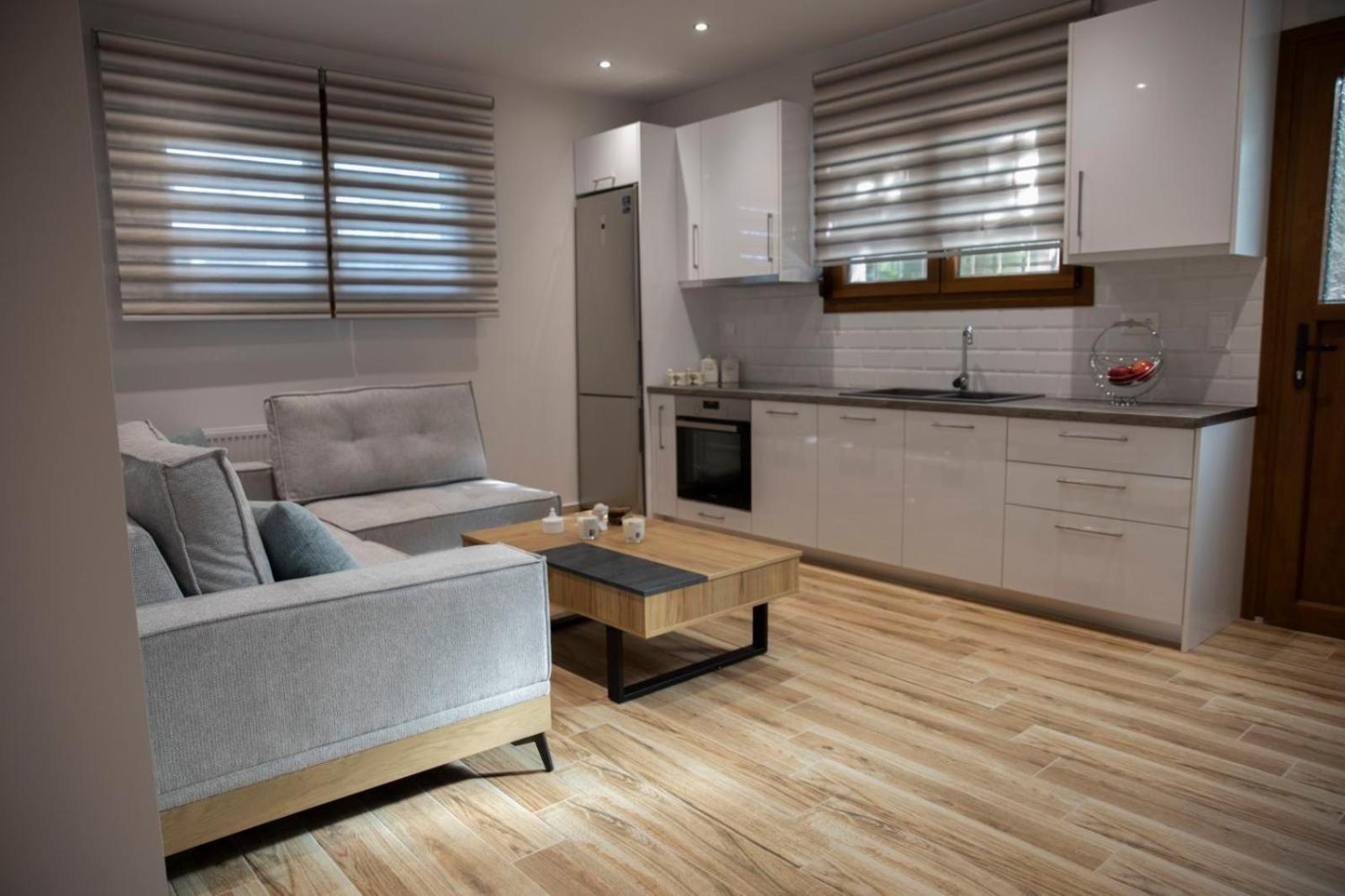 Apartment Viewing Garden โวโลส ภายนอก รูปภาพ